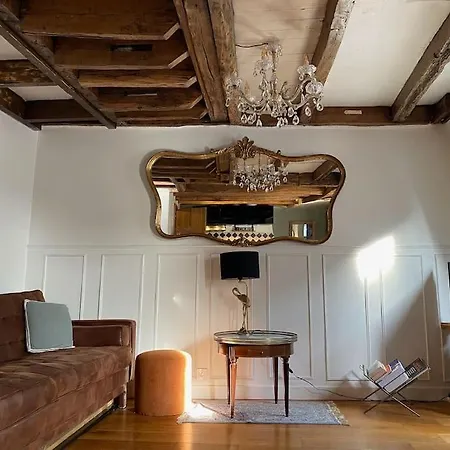Duplex With Panoramic Views Over * Paris